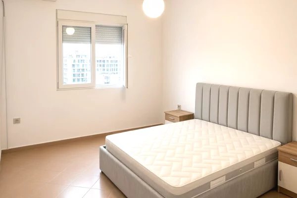Shtepi me qera Apartament ne Tirane, 2+1, Mobilimi E mobiluar, Pagesa 60,000  Leke.