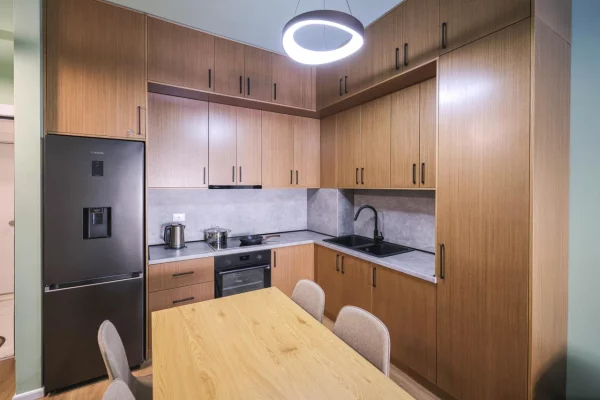 Shtepi ne shitje Apartament ne Tirane, 1+1, Mobilimi E mobiluar, Pagesa 115,000  Euro.