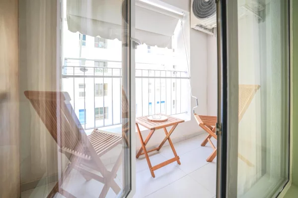 Shtepi ne shitje Apartament ne Tirane, 1+1, Mobilimi E mobiluar, Pagesa 115,000  Euro.