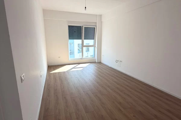Shtepi ne shitje 1+1 ne Tirane - 90,000 Euro