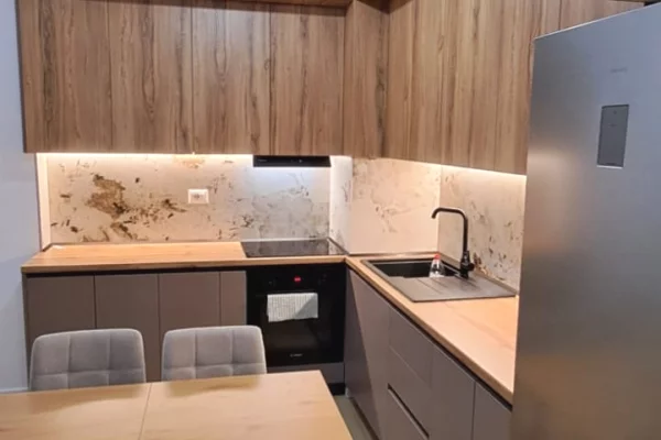 Shtepi me qera Apartament ne Tirane, 1+1, Mobilimi E mobiluar, Pagesa 45,000  Leke.