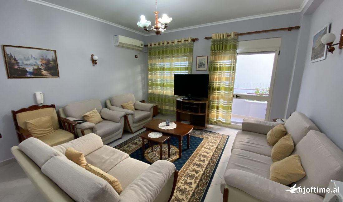 Shtepi me qera Apartament ne Tirane, 2+1, Mobilimi E mobiluar, Pagesa 60,000  Leke.