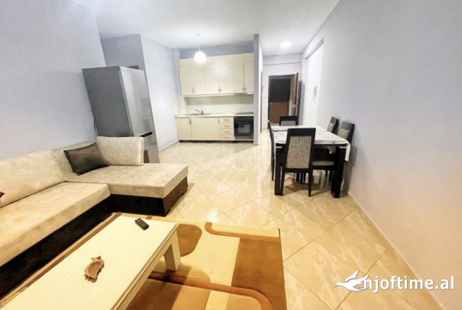 Liqeni Thate  2+1+2 QERA - 550€
