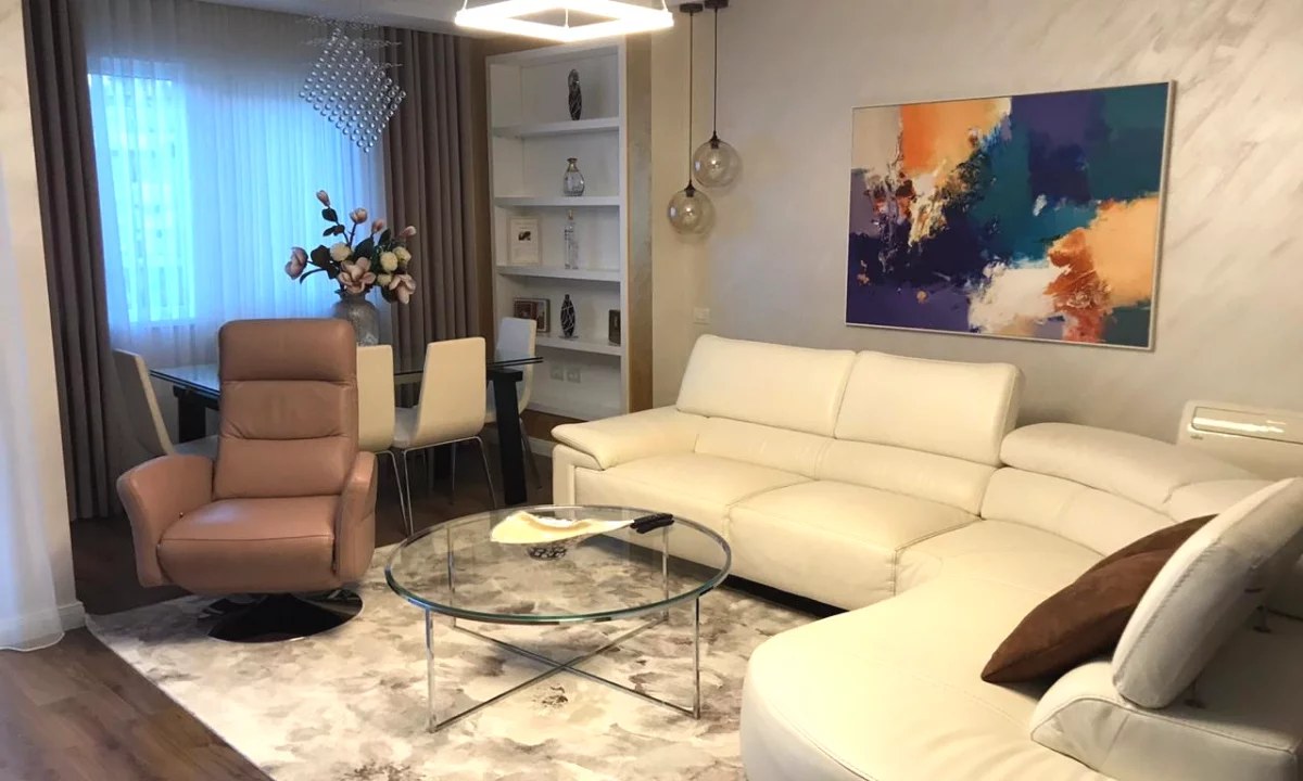Shtepi me qera Apartament ne Tirane, 2+1, Mobilimi E mobiluar, Pagesa 1,200  Euro.