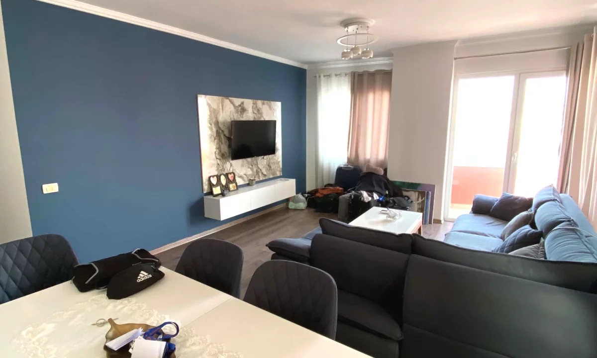 House for Rent Apartment in Tirana, 2+1, Furniture Furnished, Payment 55,000  Leke.
