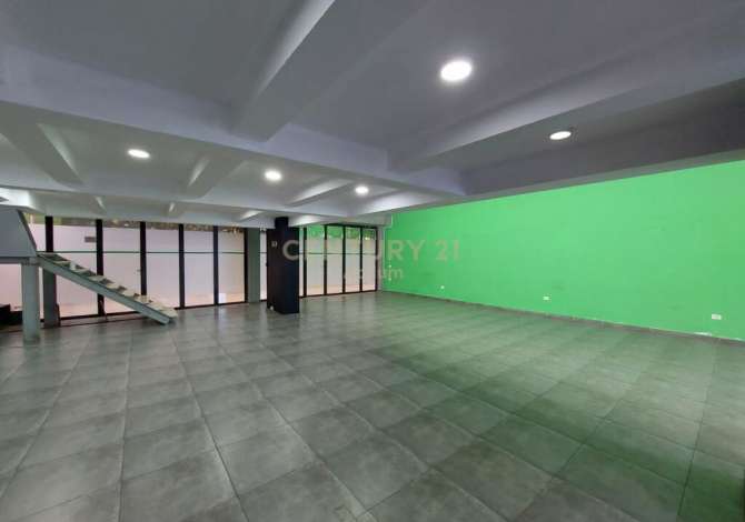 Ambient biznesi me qera 3+1 ne Tirane - 2,000 Euro
