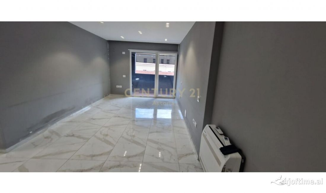 ambient per biznes ne zonene e burgut me qera 