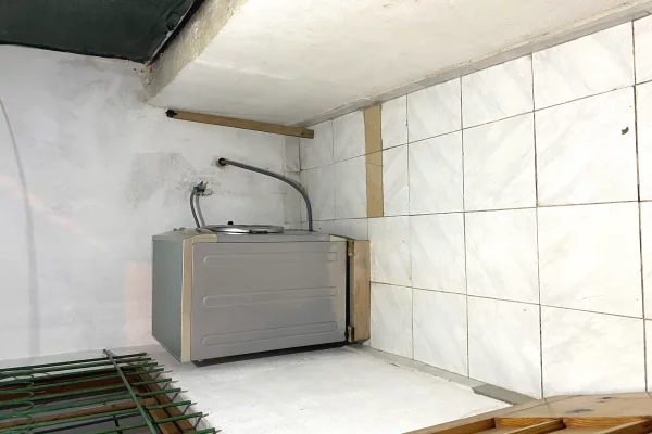 Shtepi me qera Shtepi Private ne Tirane, Garsoniere, Mobilimi E mobiluar, Pagesa 170  Euro.