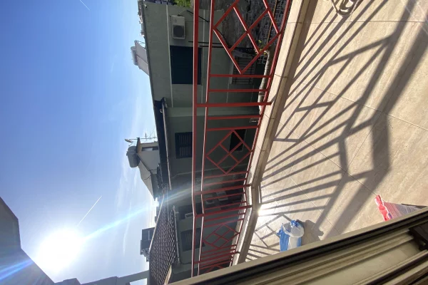 Shtepi me qera Apartament ne Tirane, 2+1, Mobilimi E mobiluar, Pagesa 45,000  Leke.