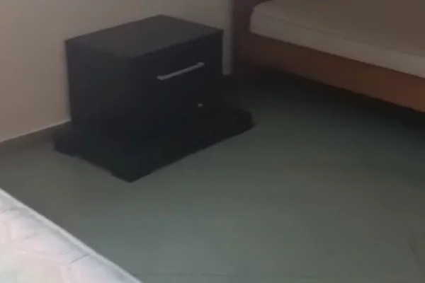 Shtepi me qera Vila Luksoze ne Tirane, 2+1, Mobilimi E mobiluar, Pagesa 45,000  Leke.