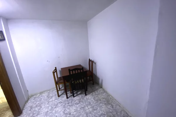 Shtepi me qera Apartament ne Tirane, 1+1, Mobilimi E mobiluar, Pagesa 30,000  Leke.