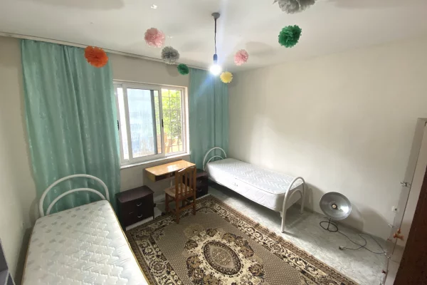 Casa privata/Indipendente in affitto a Tirana 2+1, Arredato