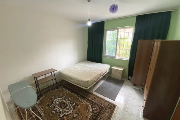 Casa privata/Indipendente in affitto a Tirana 2+1, Arredato