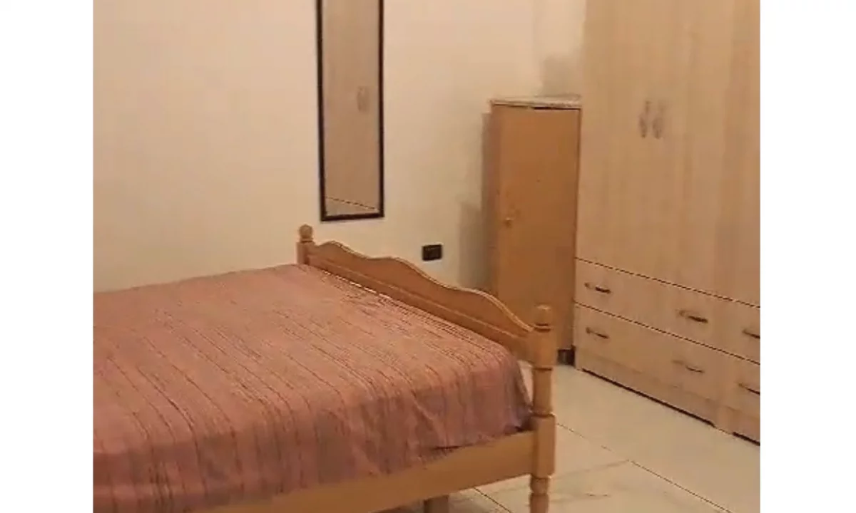 Shtepi me qera Shtepi Private ne Tirane, 1+1, Mobilimi E mobiluar, Pagesa 32,000  Leke.