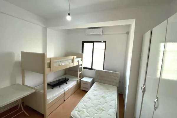 House for Rent Luxury villas in Tirana, Garsoniere, Furniture Furnished, Payment 30,000  Leke.
