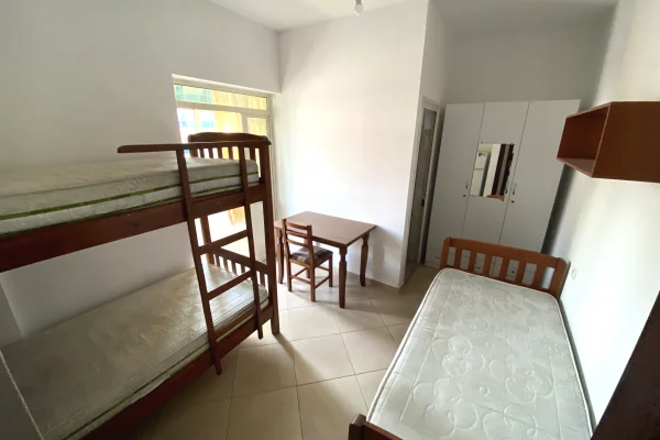 🏠 JEPET GARSONIERE ME QIRA PRANË FAKULTETIT EKONOMIK – TIRANË