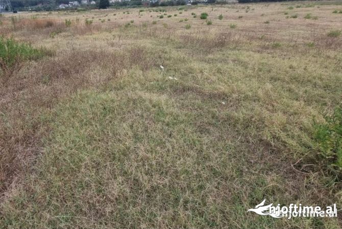 Terreno in vendita a Tirana - 2,100,000 Euro