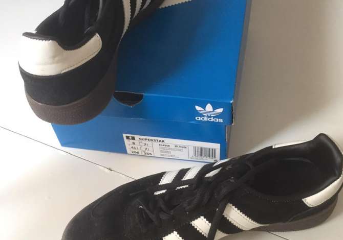 Veshje dhe Aksesor per te Rritur ne Tirane - 5,000 Leke