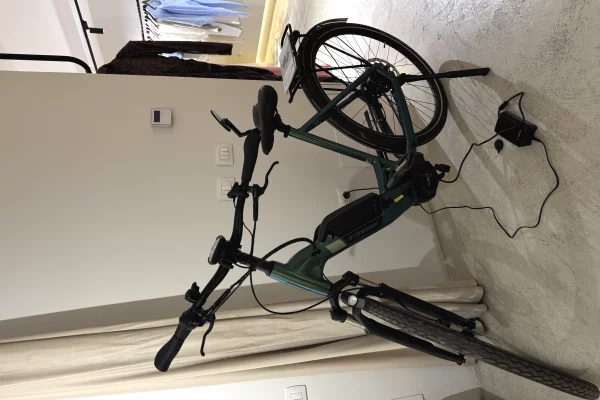 Bicikleta ne Tirane - 1,500 Euro