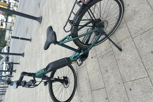 Bicikleta ne Tirane - 1,500 Euro