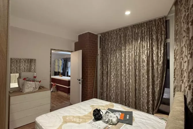 Shtepi me qera Apartament ne Tirane, 1+1, Mobilimi E mobiluar, Pagesa 48,000  Leke.