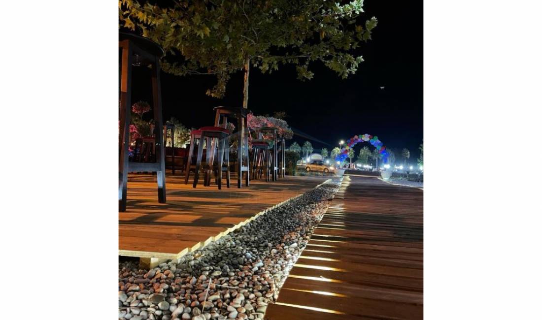 Shitet, Biznes,Lungomare,prane shkolles se Marines ,Vlore RV37570 