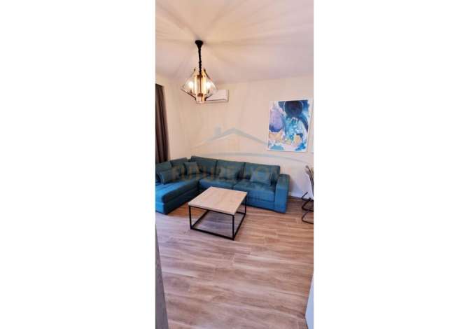 Shitet, Apartamenti 2+1+2, Sarande.RV37065 