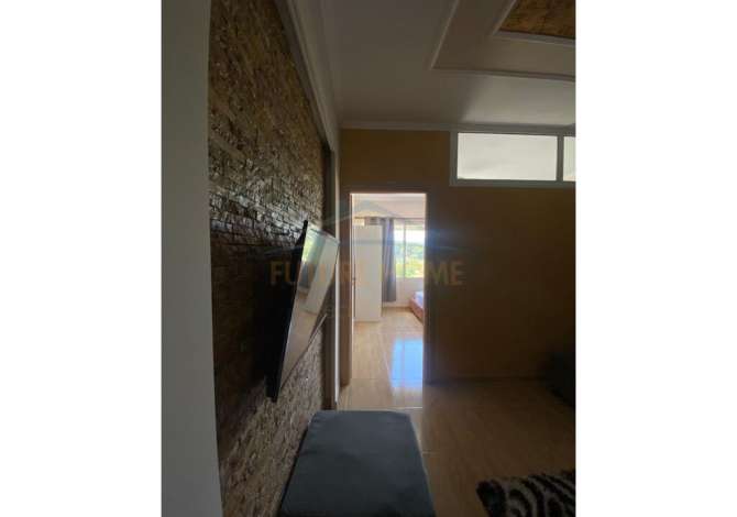 Shtepi me qera Apartament ne Vlore, 2+1, Mobilimi E mobiluar, Pagesa 350  Euro.