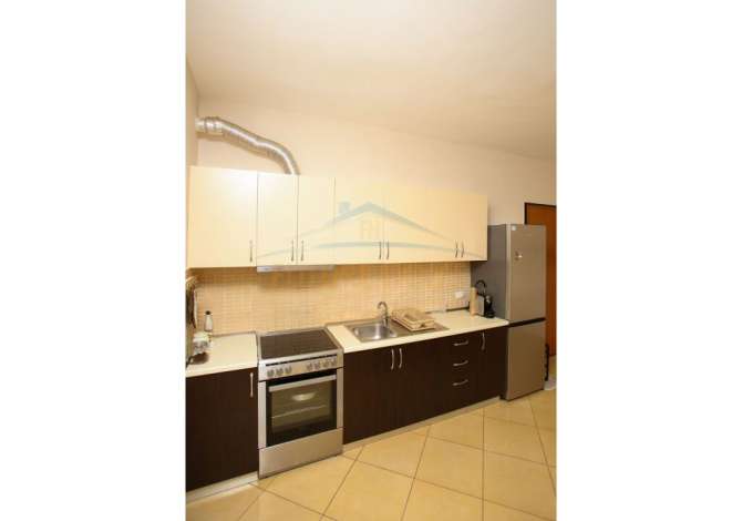 Shtepi me qera Apartament ne Vlore, 1+1, Mobilimi E mobiluar, Pagesa 300  Euro.