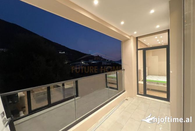 Appartamento in vendita a Valona 1+1, Arredato