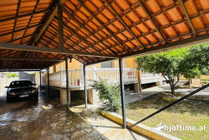 Shtepi me qera Shtepi Private ne Vlore, 3+1, Mobilimi E mobiluar, Pagesa 400  Euro.