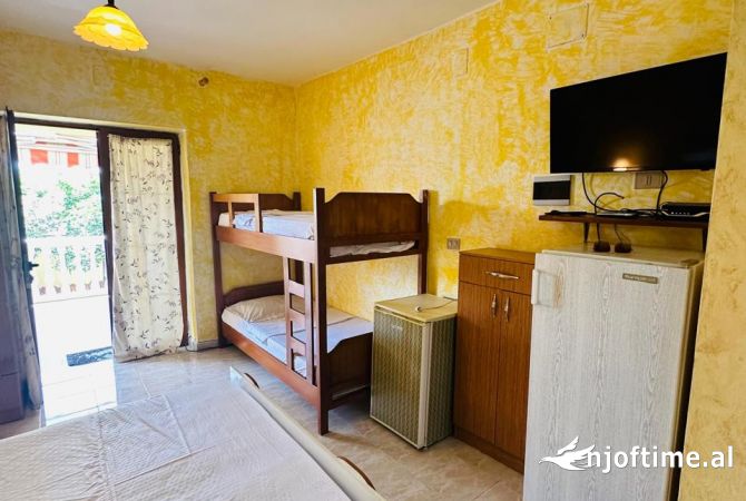 Shtepi me qera Shtepi Private ne Vlore, 1+1, Mobilimi E mobiluar, Pagesa 200  Euro.