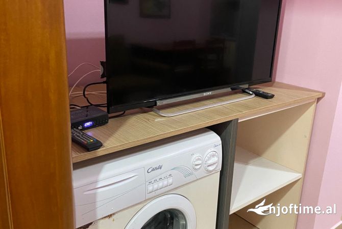 Shtepi me qera Apartament ne Vlore, 1+1, Mobilimi E mobiluar, Pagesa 250  Euro.