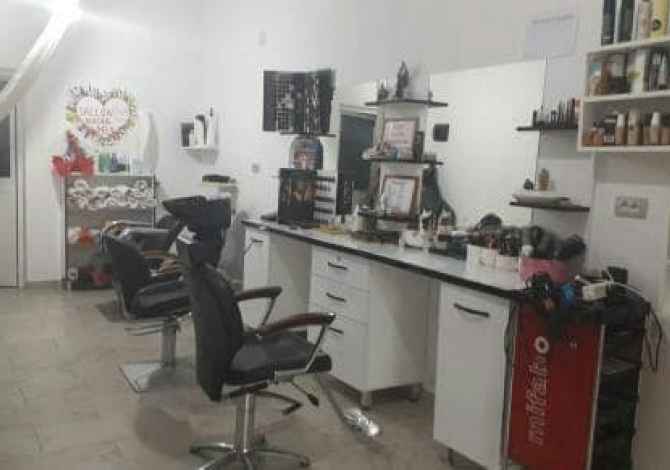 Pajisje biznesi ne shitje ne Tirane - 175,000 Leke