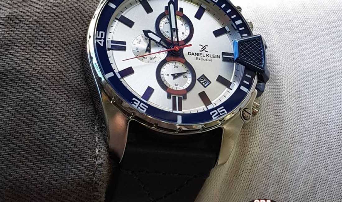 Shiten modele te ndryshme Daniel Klein Exclusive per Meshkuj