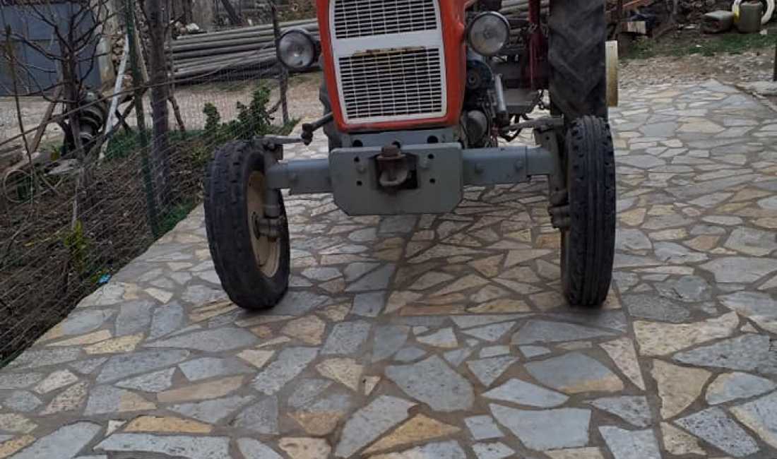 Shitet zetor URSUS POLAK