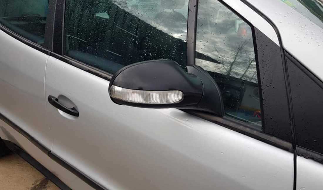 Shes pjese kembimi per a klas viti 2004 benzin me marshe