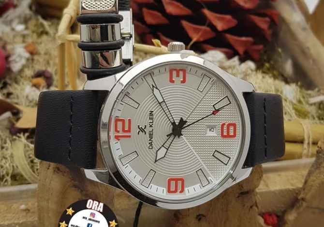 Veshje dhe Aksesor per te Rritur ne Tirane - 6,300 Leke