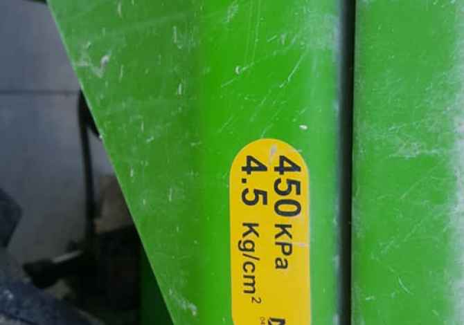 Strumenti di lavoro a Durazzo - 25,000 Euro