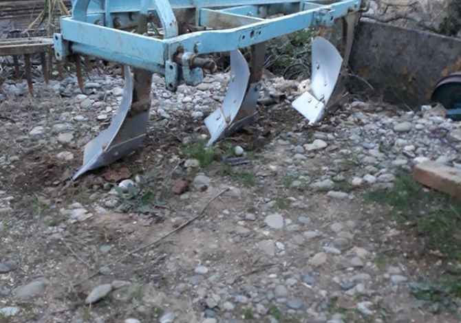 Shes plug 3 vesh ne gjendje shume te mire