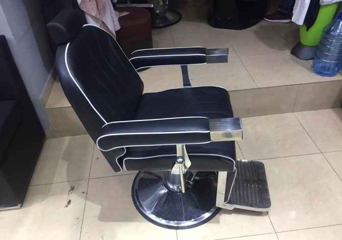 Pajisje biznesi ne shitje ne Tirane - 25,000 Leke