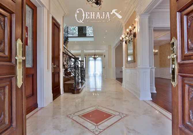 Servizi di srredamento a Tirana - 100 