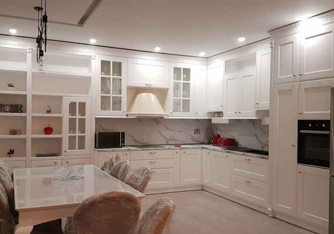 Servizi di srredamento a Tirana - 100 