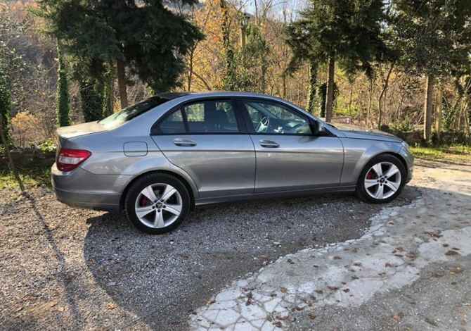 Auto in Vendita a Tirana, Mercedes-Benz, 2008 Diesel,Kambio 0.07 Pagamento 7,000  Euro.