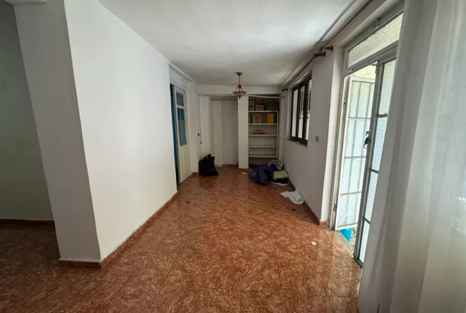 Business Property in Sale 1+1 in Tirana - 269,000 Euro