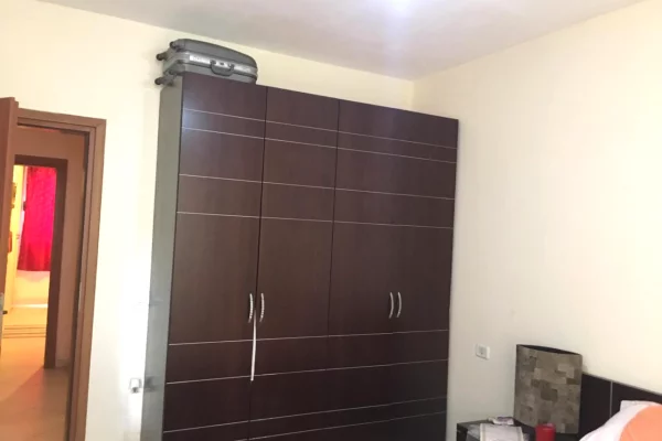 Shtepi me qera Garsoniere ne Tirane - 15,000 Leke