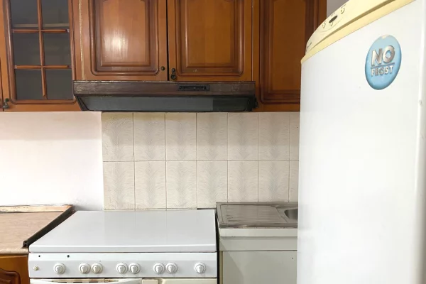 Shtepi me qera Apartament ne Tirane, 2+1, Mobilimi E mobiluar, Pagesa 45,000  Leke.