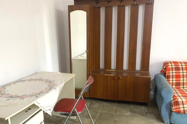 Shtepi me qera Apartament ne Tirane, 2+1, Mobilimi E mobiluar, Pagesa 45,000  Leke.