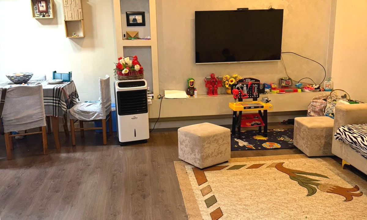 Shtepi ne shitje Apartament ne Tirane, 2+1, Mobilimi E mobiluar, Pagesa 140,000  Euro.