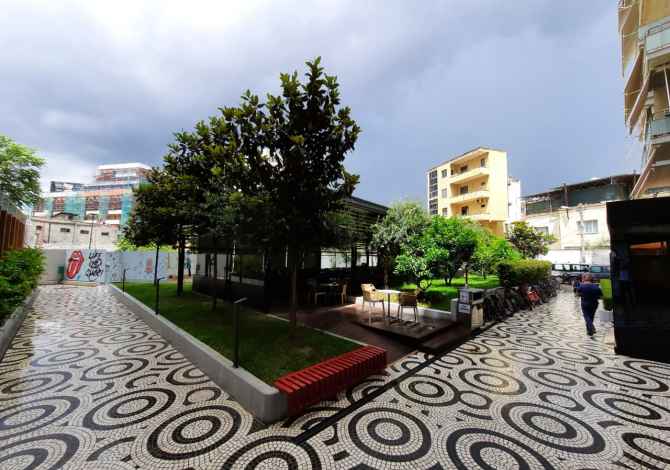 Njoftime Pune ne Tirane, Profesioni Kamarier, Banakier, Ndihmes kuzhinier , , Pagesa Me Marreveshje.